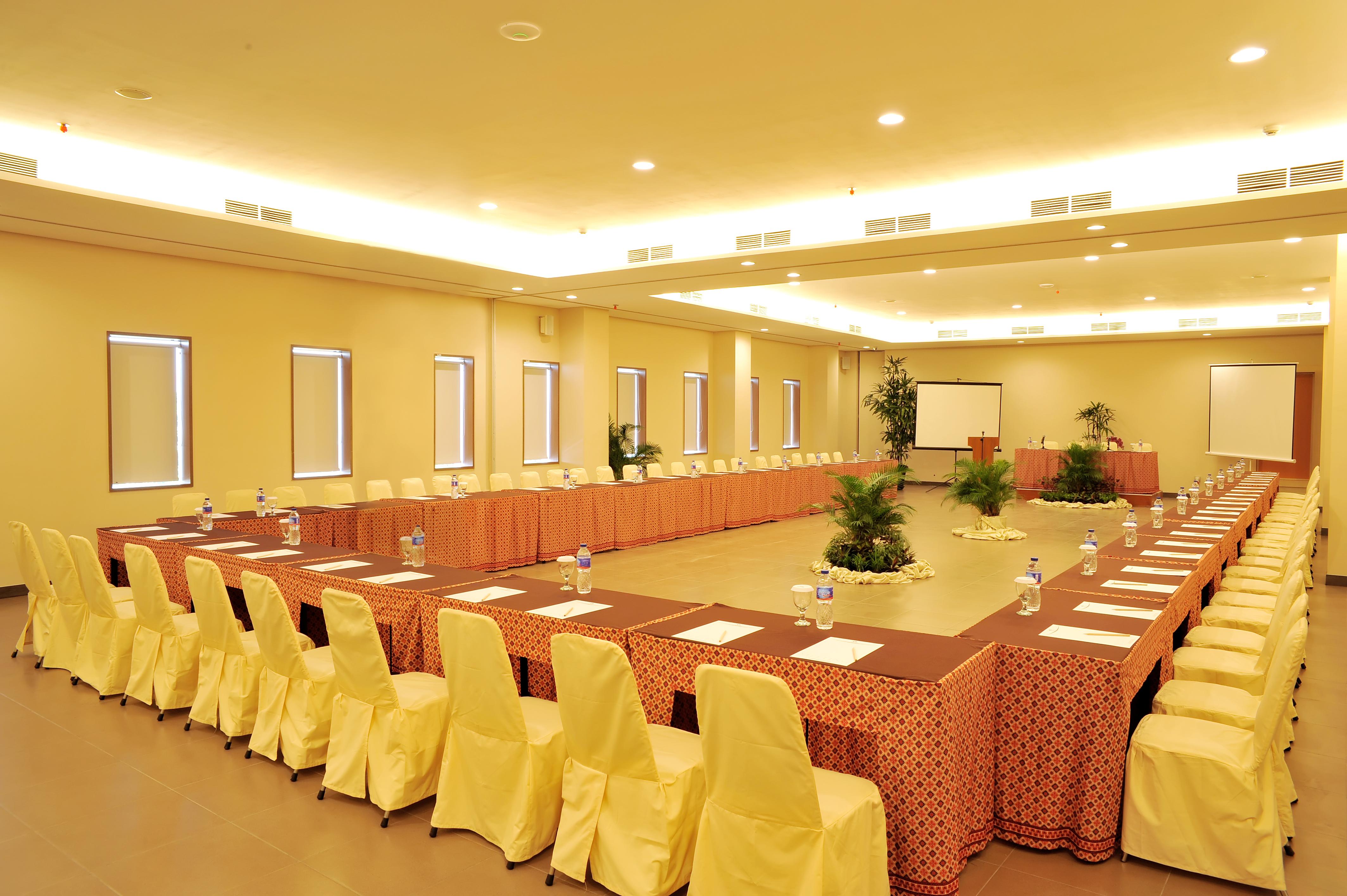 Mutiara Hotel And Convention Bandung Exterior foto